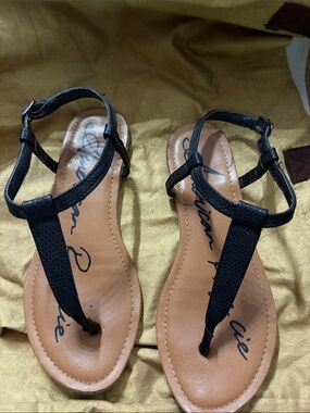 Black T-Strap Women's Sandals with Tan Footbed